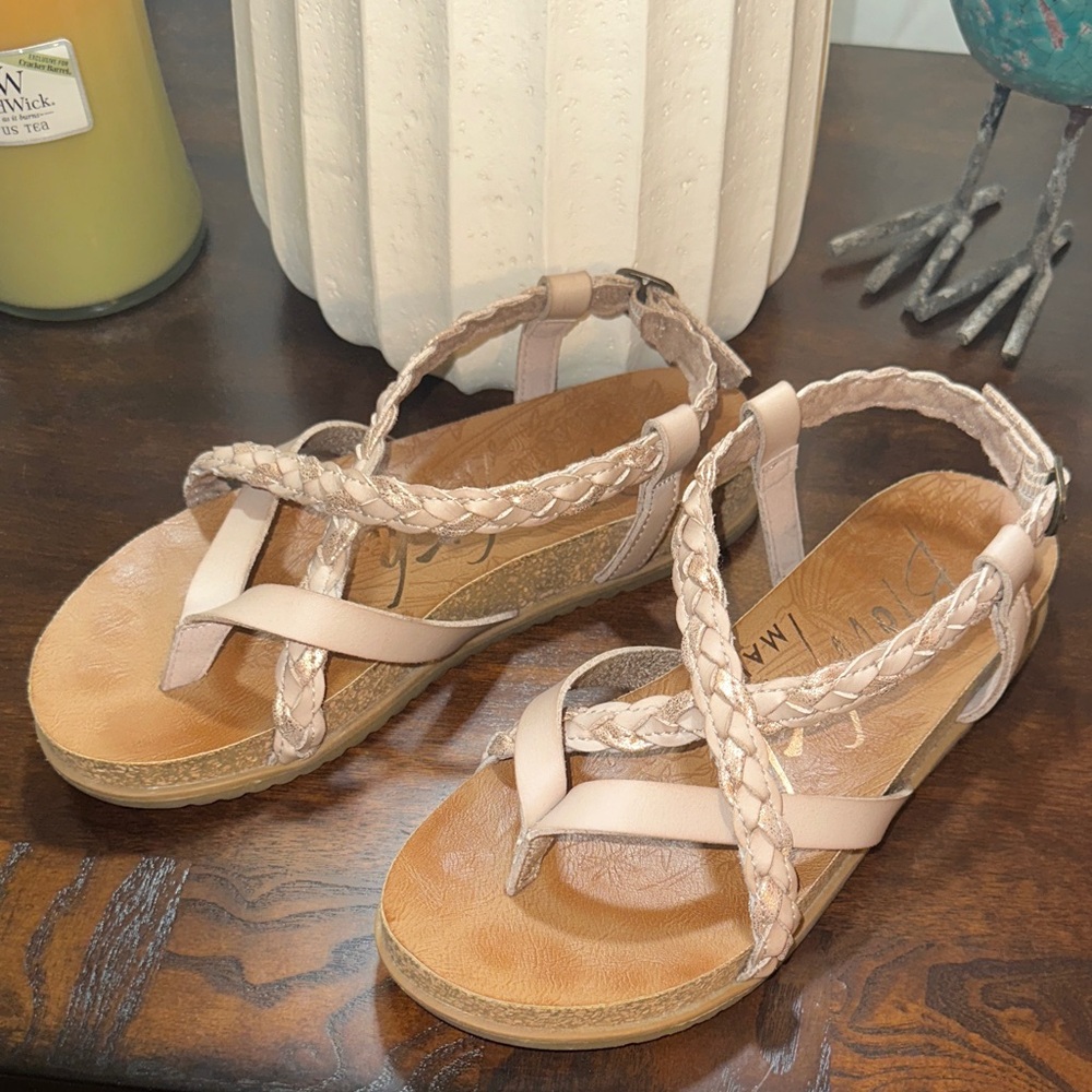 Blowfish Women's Braided Strap Sandals